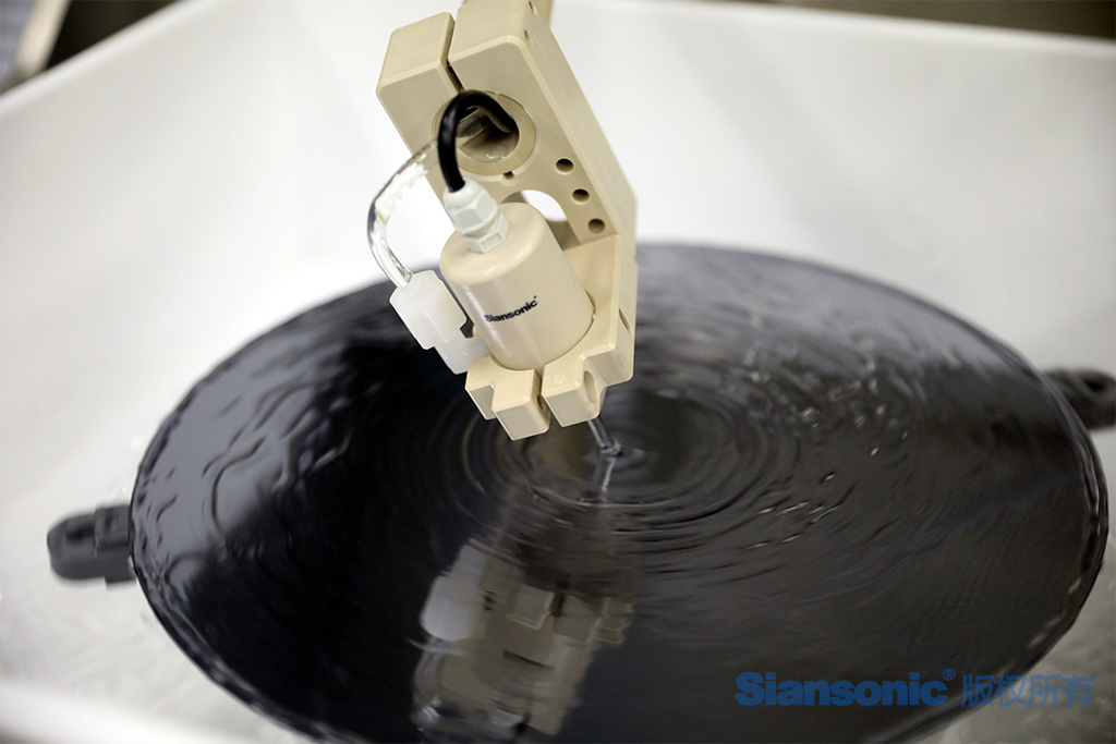 噴淋式兆聲清洗噴頭 噴淋式兆聲清洗噴頭